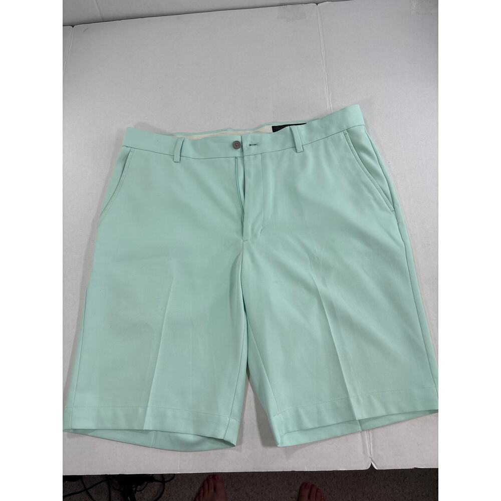 Greg Norman Men's Shark Golf Shorts - Size 34, Mint Green